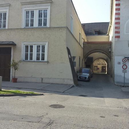 Ferienwohnung In Krems-Stein/Donau Exterior photo